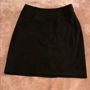 New! The Limited size 4 pencil skirt